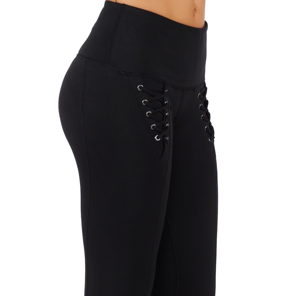 Yoga Pants with Mesh Crisscross design